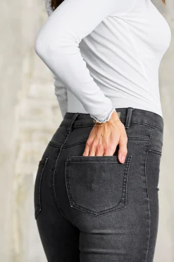 T5757, Jeans