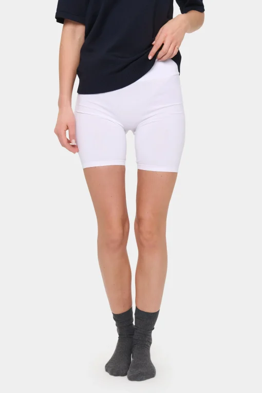 T5920, Shorts